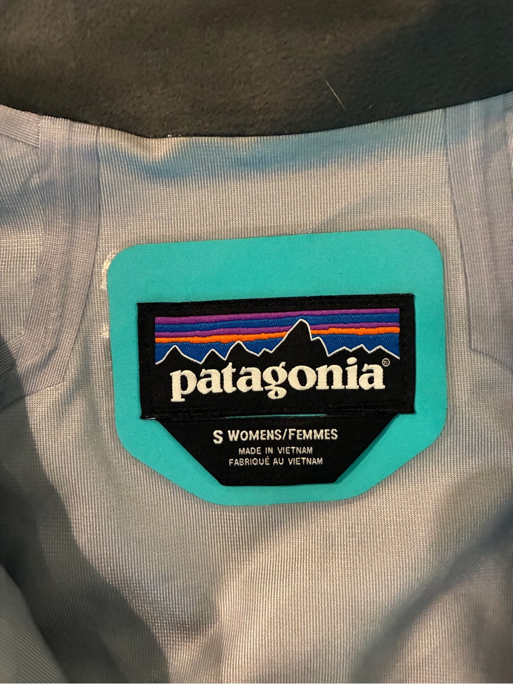 Patagonia Women’s GORE-TEX Waterproof Rain Jacket – Turquoise/Blue – Size Small - Picture 4 of 7